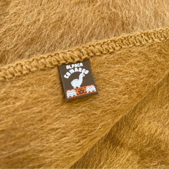 Alpaca Camargo Scarf With Fringe - Picture 2 of 7